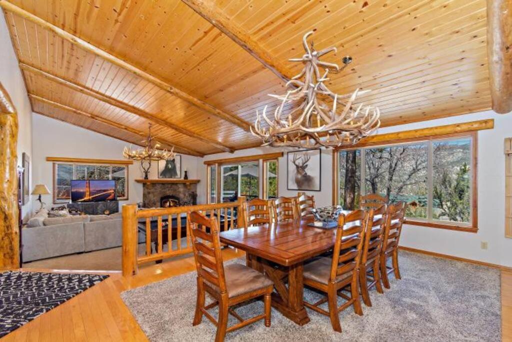 Custom Single Story Cabin With Jacuzzi Pool Table & Big Game Room With Arcade Games Биг Бэар Лейк Экстерьер фото