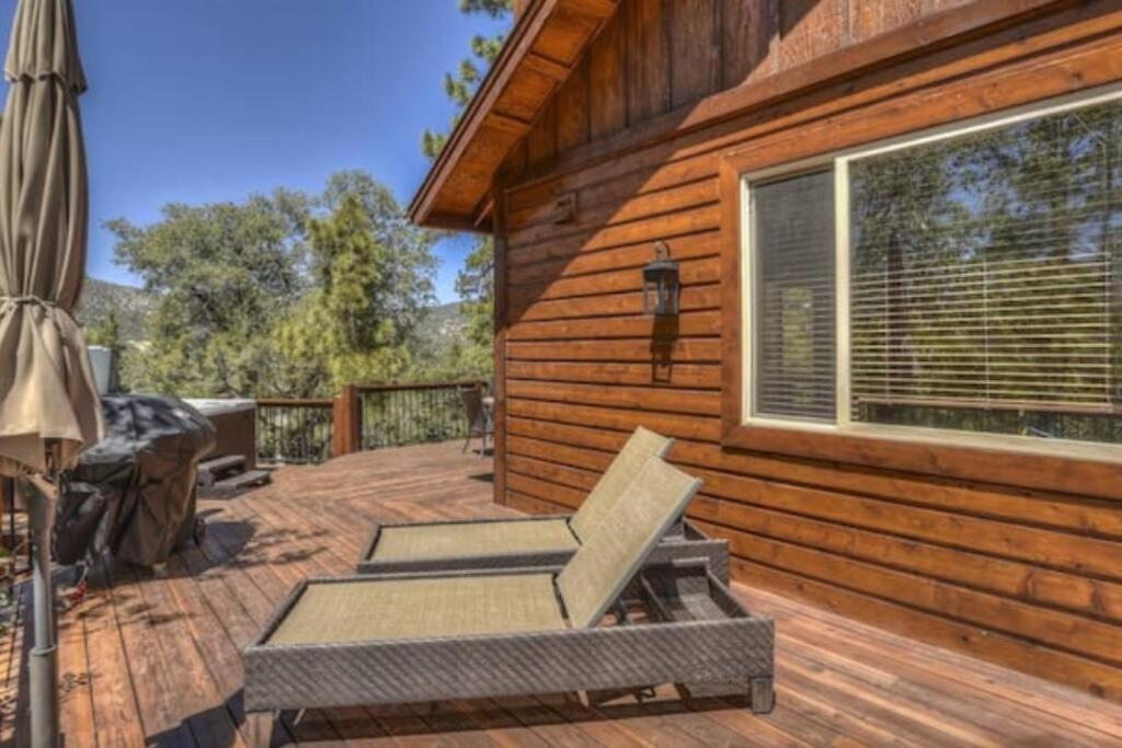 Custom Single Story Cabin With Jacuzzi Pool Table & Big Game Room With Arcade Games Биг Бэар Лейк Экстерьер фото
